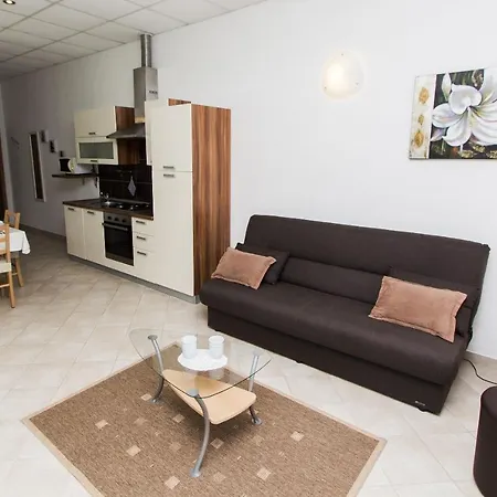 Gorana Apartamento *