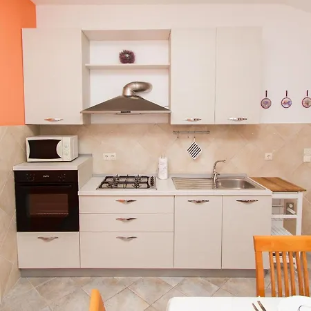 Gorana * Vodice
